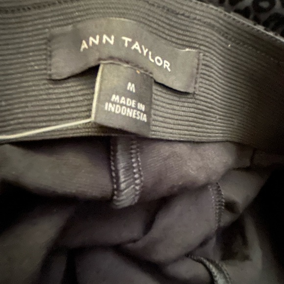 New Ann Taylor Skinny Pants Flocked Velvet Animal Print SZ Medium Leggings - Picture 6 of 15